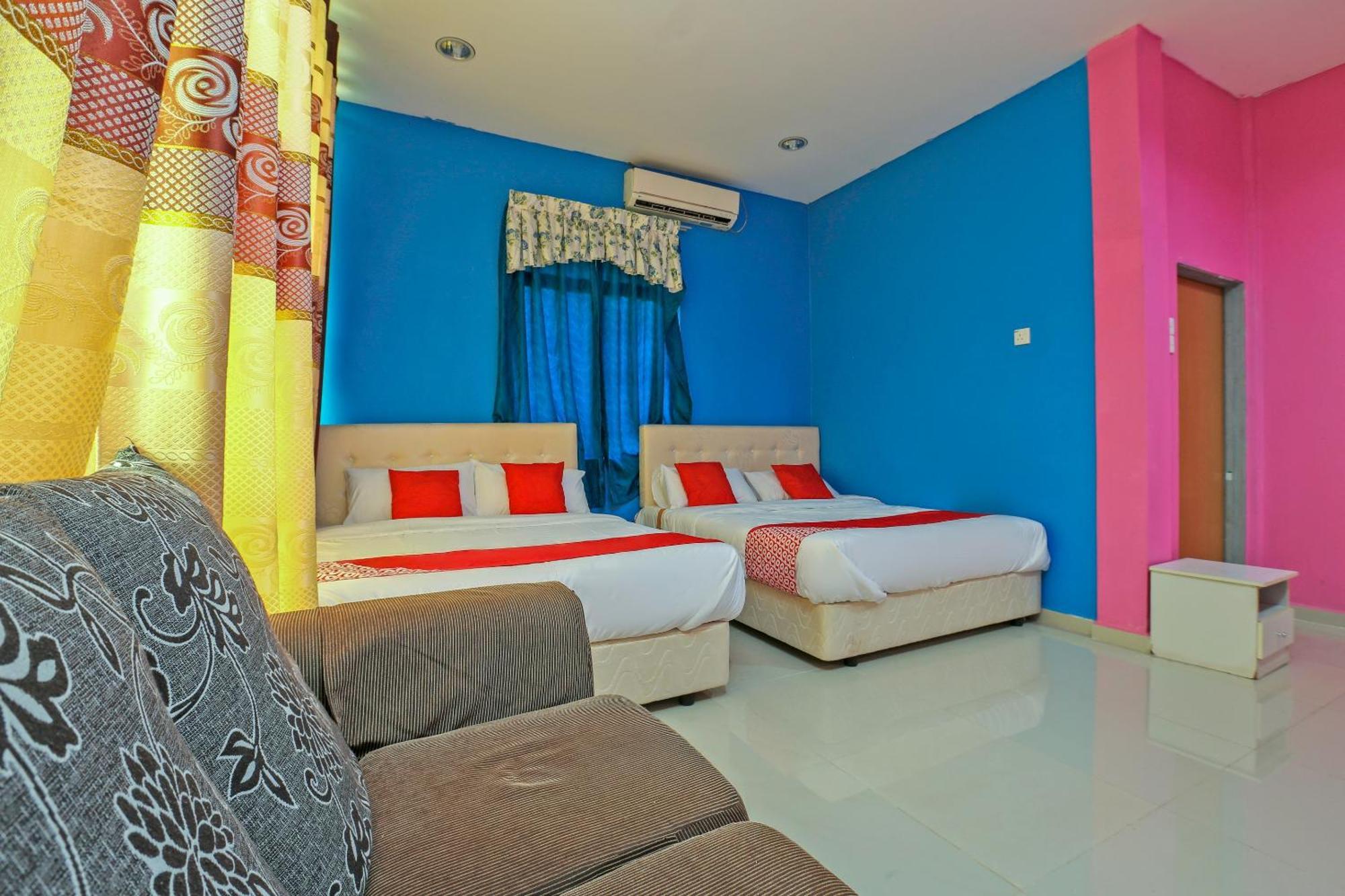 Oyo 89933 Nun Hotel Jeli Экстерьер фото